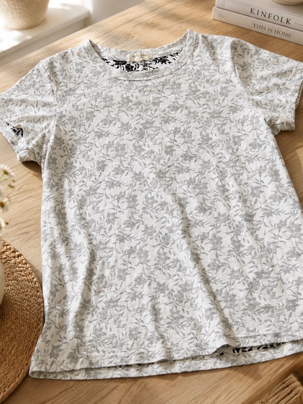 Rag & Bone Organic Cotton Floral Print Tee Gray White Short Sleeve S